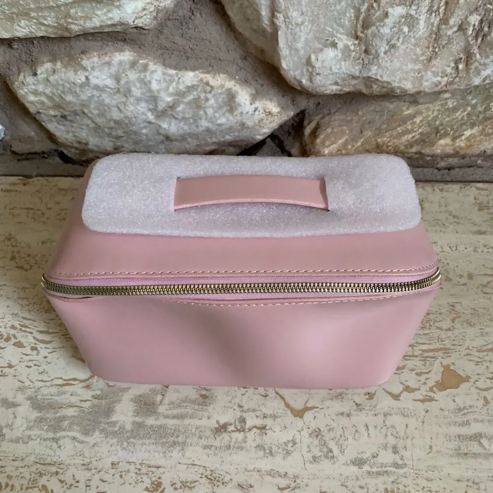 New travel organizer